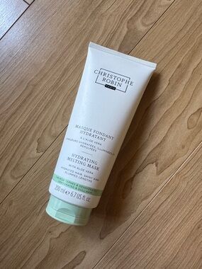 Hydrating Melting Mask
